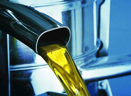 57675-44-2 Polimer İşleme Katkı Maddeleri Trimetilolpropan Trioleat TMPTO Sarımsı Sıvı